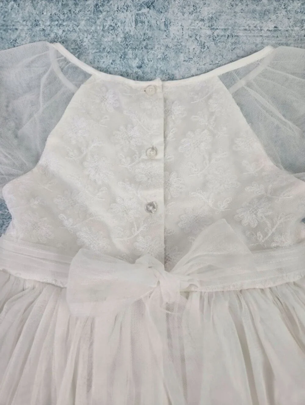 Laura Ashley London White Layered Tulle Short Puff Sleeve Dress Girls Size 6